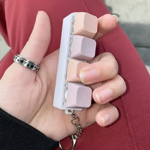 Keyboard Key Fidget Toy Colorful Keychain Keycap Stress Relief Toy for Children Adults Gifts Finger Button Anti-Stress Toys